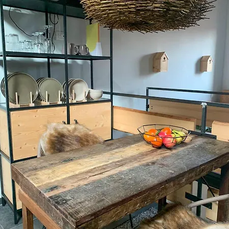 Nest Casa de Férias *